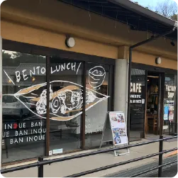 ショップ＆カフェのウィンドウサイン